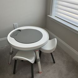 Skip hop activity centre + chairsx2
