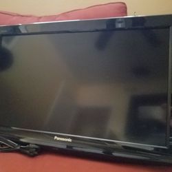 Panasonic TV with Wall Bracket & Counter Mount