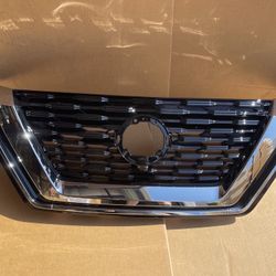Front Grille With Camera Hole For 2021 2022 2023 Nissan Rogue 