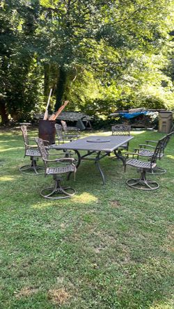 metal  patio  table