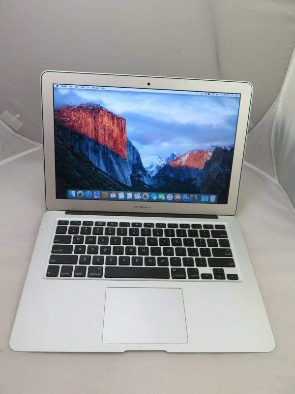 Apple Macbook Air