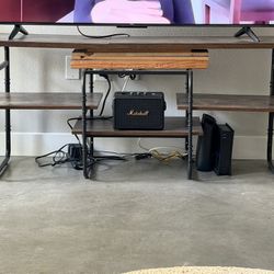 TV Stand 