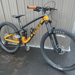 Trek Fuel Ex5 Mountain Bike 