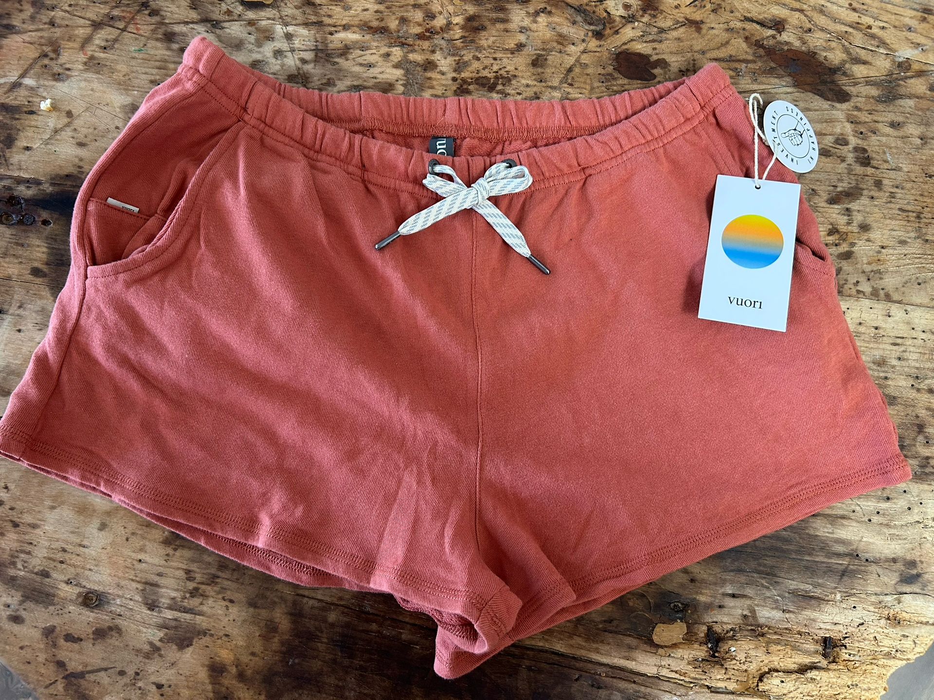 Vuori Shorts- Woman