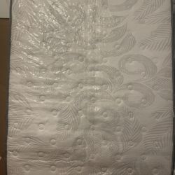 Queen Size Mattress 12 Inch