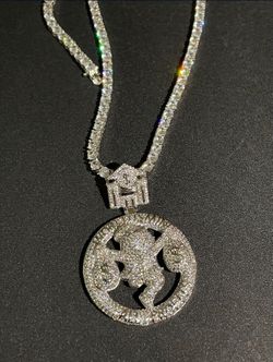 Icy Monopoly Tennis Chain🤵‍♂️💎