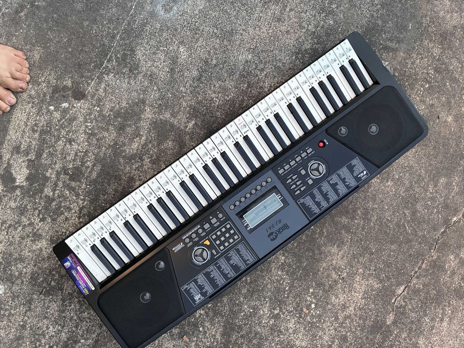 RockJam RJ-561 61-key electronic keyboard