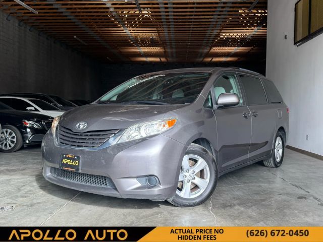 2016 Toyota Sienna