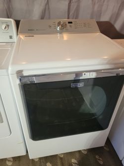 Maytag eletric dryer xl capacity