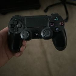 PS4 Controller 