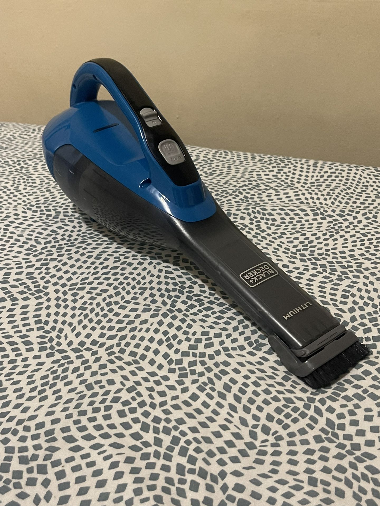 Black & Decker Cordless Rechargeable Hand Vacuum