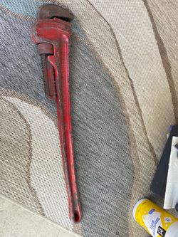 36 in. Ridgid Pipe Wrench  Heavy duty