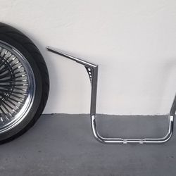 18 In Fat Boys Rim Came Off Of 2010 Street Glide Also 16 Inch Handlebars