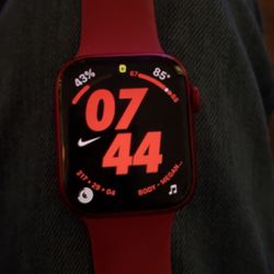 Apple Watch Series 8 45mm