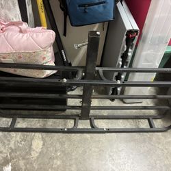 Tow hitch Baggage Carrier