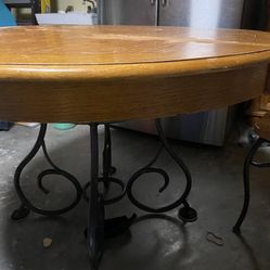 Furniture And House Stuff From $10 🎈🎈🎁 Up To $25, Good Deal, House And Business Furniture And Decoration, Office’s Furniture, Indoor And Outdoor.