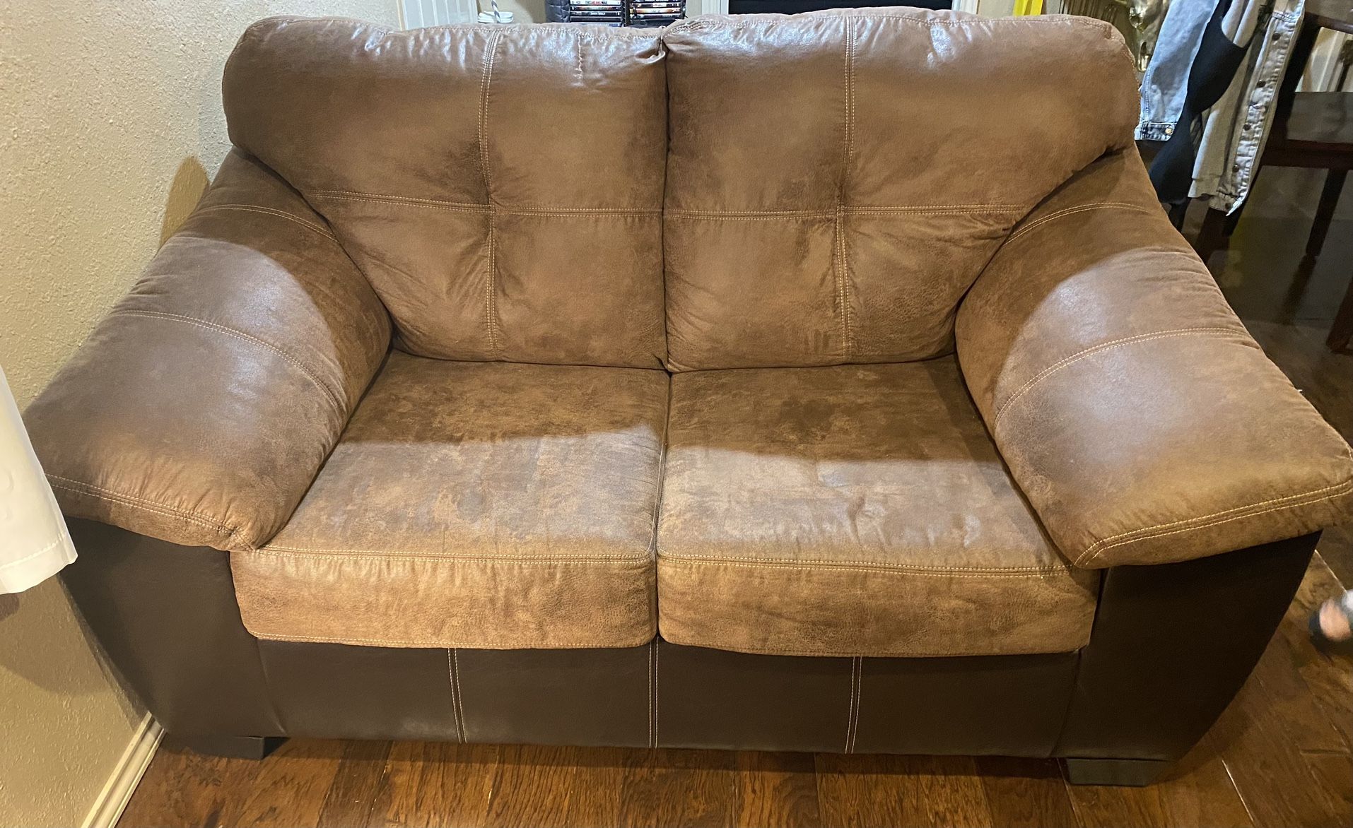 Moving Sale Everything Needs To Go