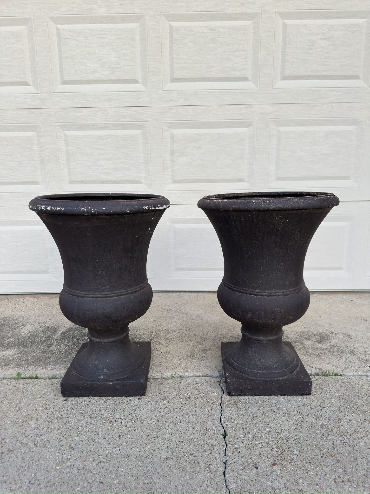 Urn Planters