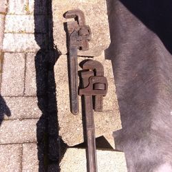 To Pipe Wrenches