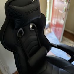 RESPAWN 110 Pro Gaming Chair