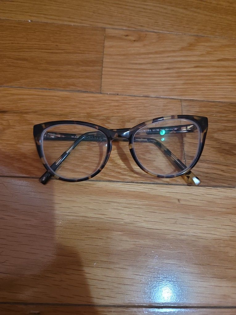 Warby Parker 