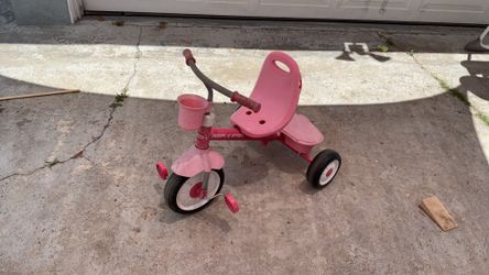 Radio flyer pink