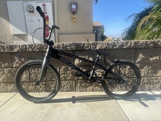 Radio Quartz XL Race BMX Bike
