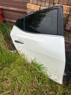 2018 2019 Nissan maxima RH side passenger side rear door