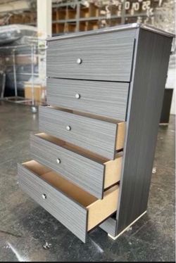 Five drawers dresser “Rails “