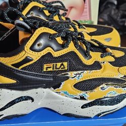 New Fila Men's Ray Tracer Apex sneakers size 5.5