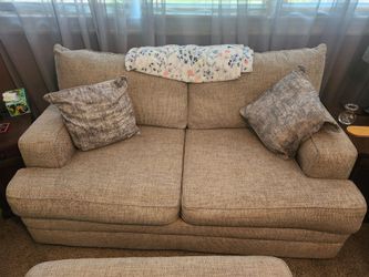 Loveseat ottoman and big recliner