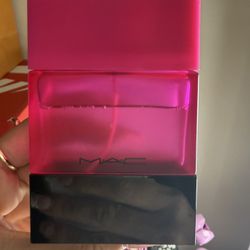 MAC PERFUME