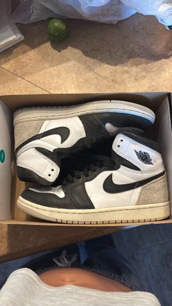 Air Jordan 1s