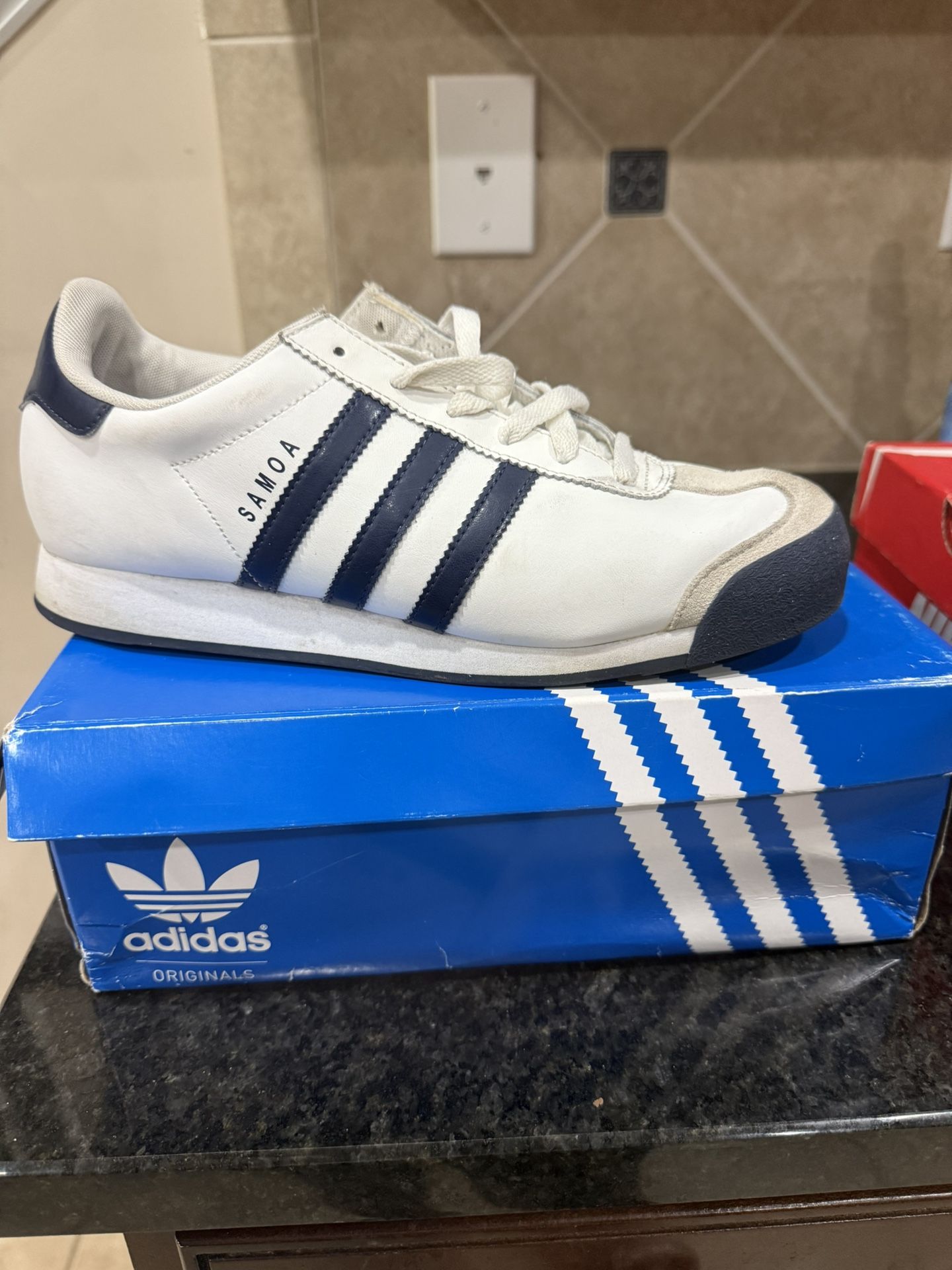 Adidas samoa
