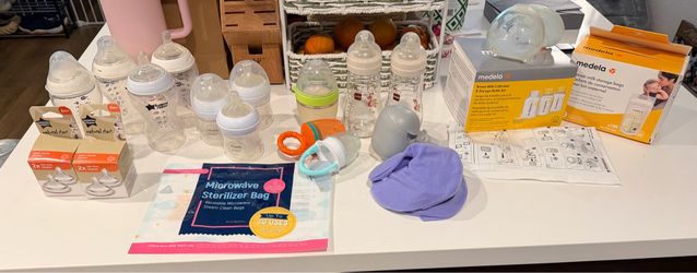 Free baby items (pick up only)