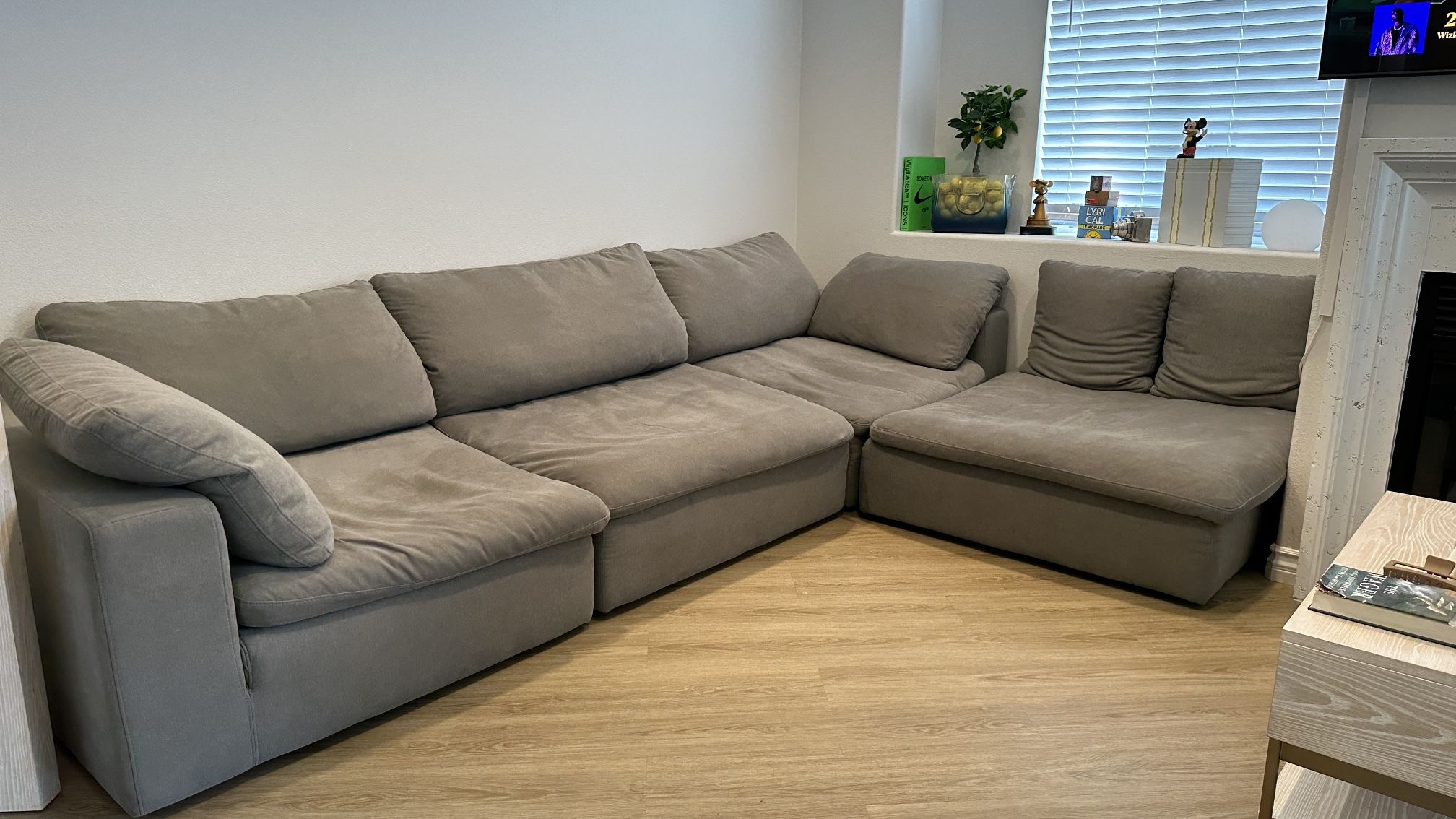 Jerome's Grey lounge 4pc sectional