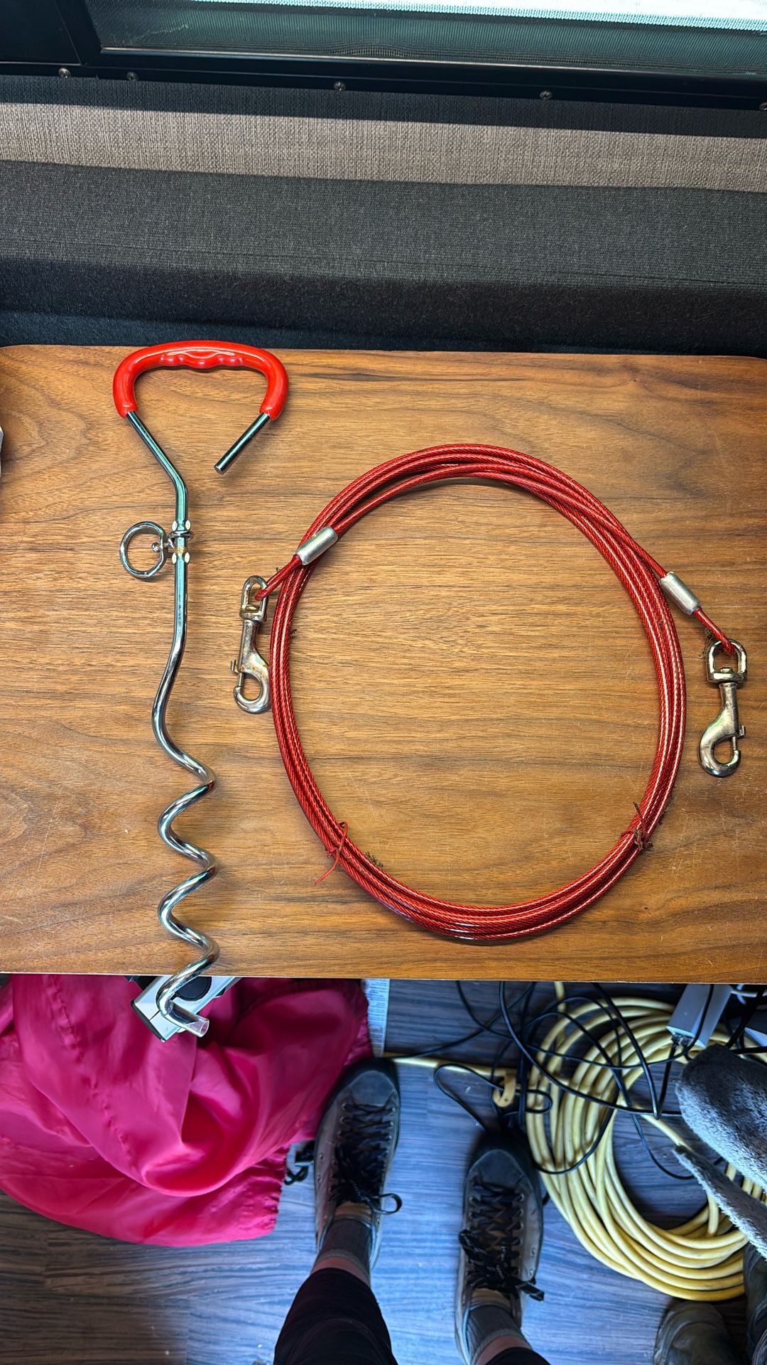 Dog tie out