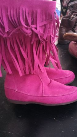 Girl pink boots size 12