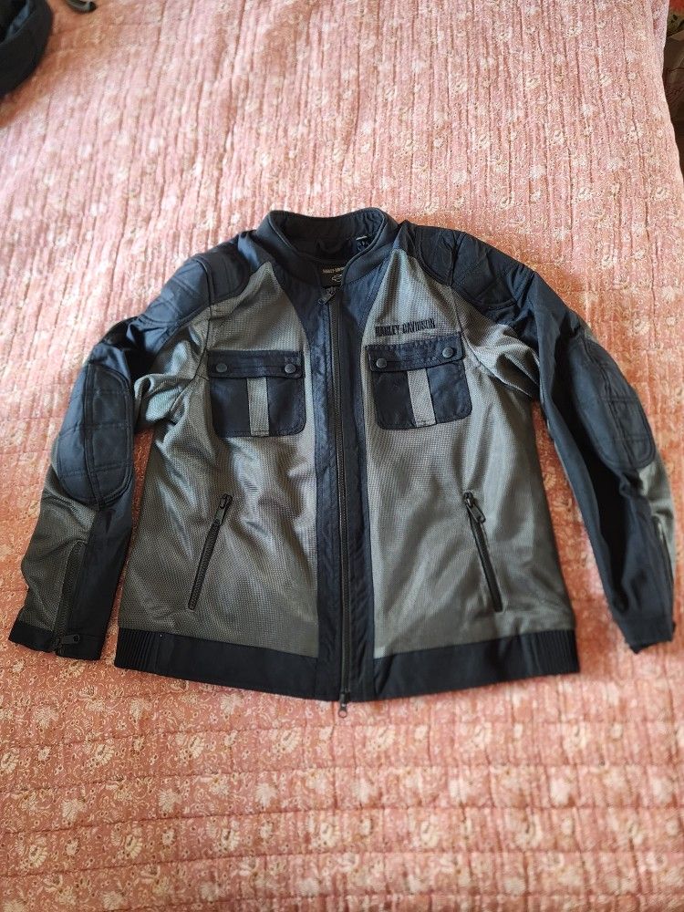 Women's Harley Davidson Jacket XL $125