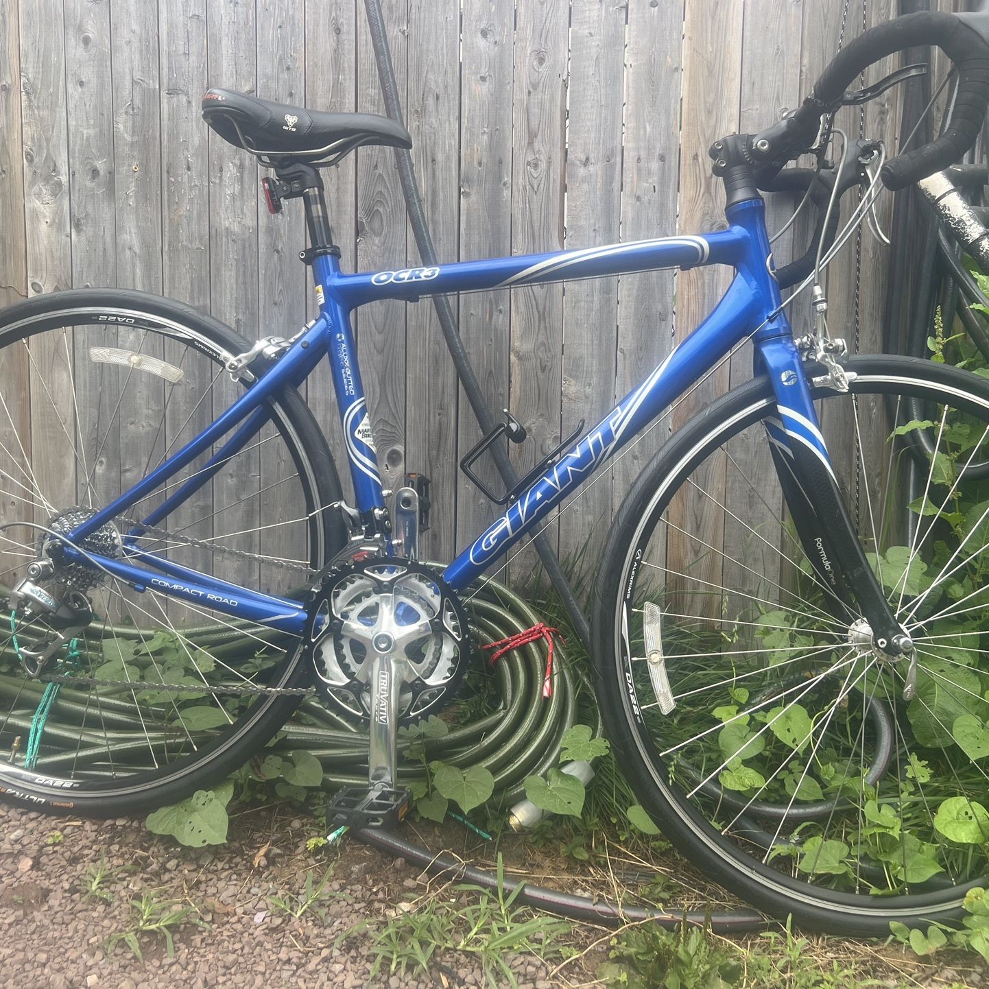 bike helmet dent Should I be helmet shopping? Low-speed impact (tree), but there's a dent :  r/mountainbiking