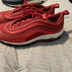 Nike Air Max Size 9 $120 OBO