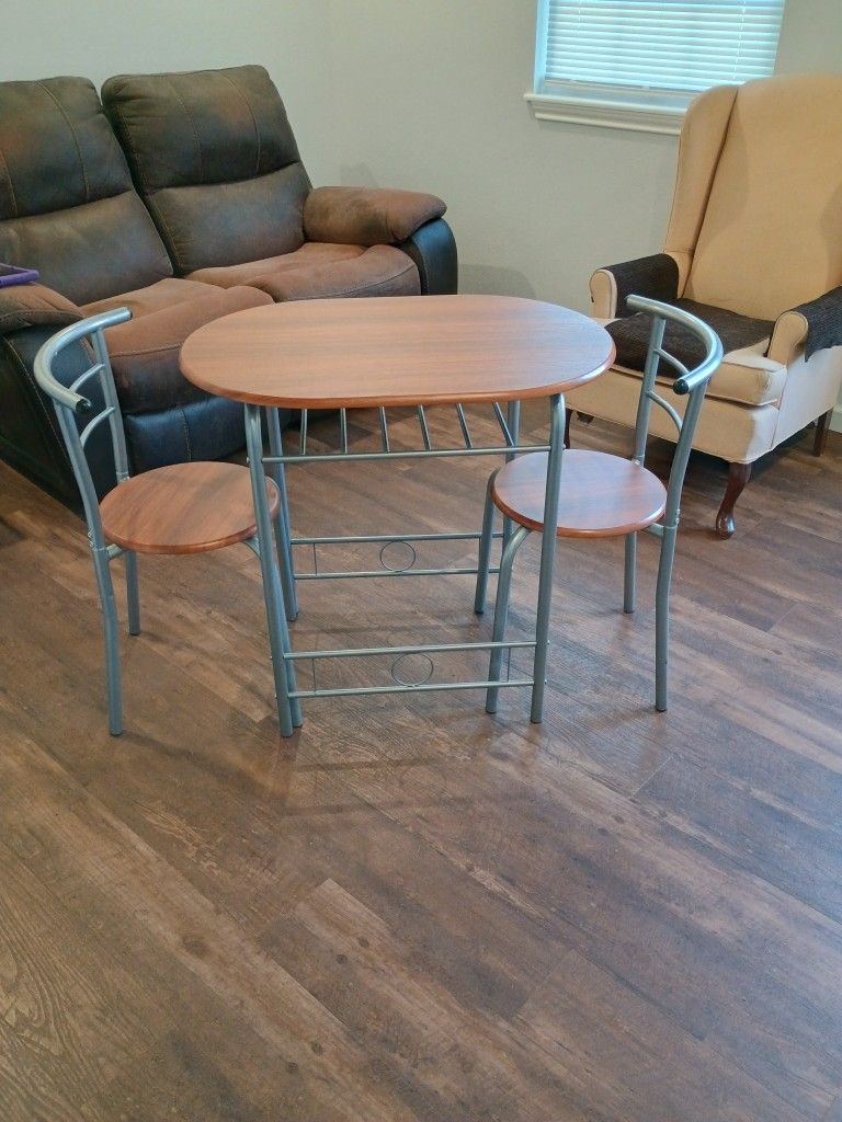 Small Table And Chairs For Two
