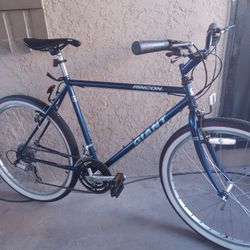 Nice Bike Giant RINCON TIRES  SIZE 26 FRAME SIZE LARGER 