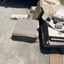 Free tiles how many square don’t know all different sizes