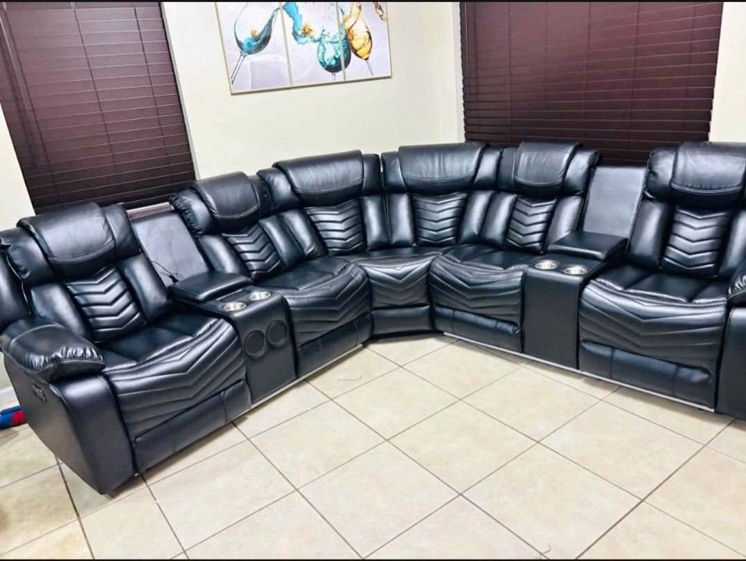 POWER RECLINERS ✨️FINANCING AVAILABLE NO CREDIT NEEDED✨️
