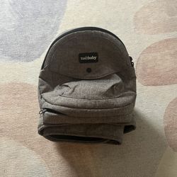 Tushbaby Grey Baby Carrier