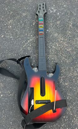 Nintendo Wii Guitar Hero World Tour Sunburst Guitar With Strap 95455.805 Tested