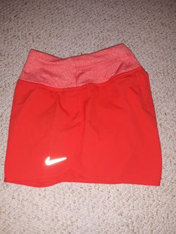 New Women's Nike Gym Shorts S