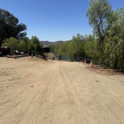 Rv/ Trailer Parking 