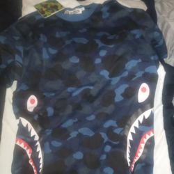 A Bathing Ape Size Medium Fit Small